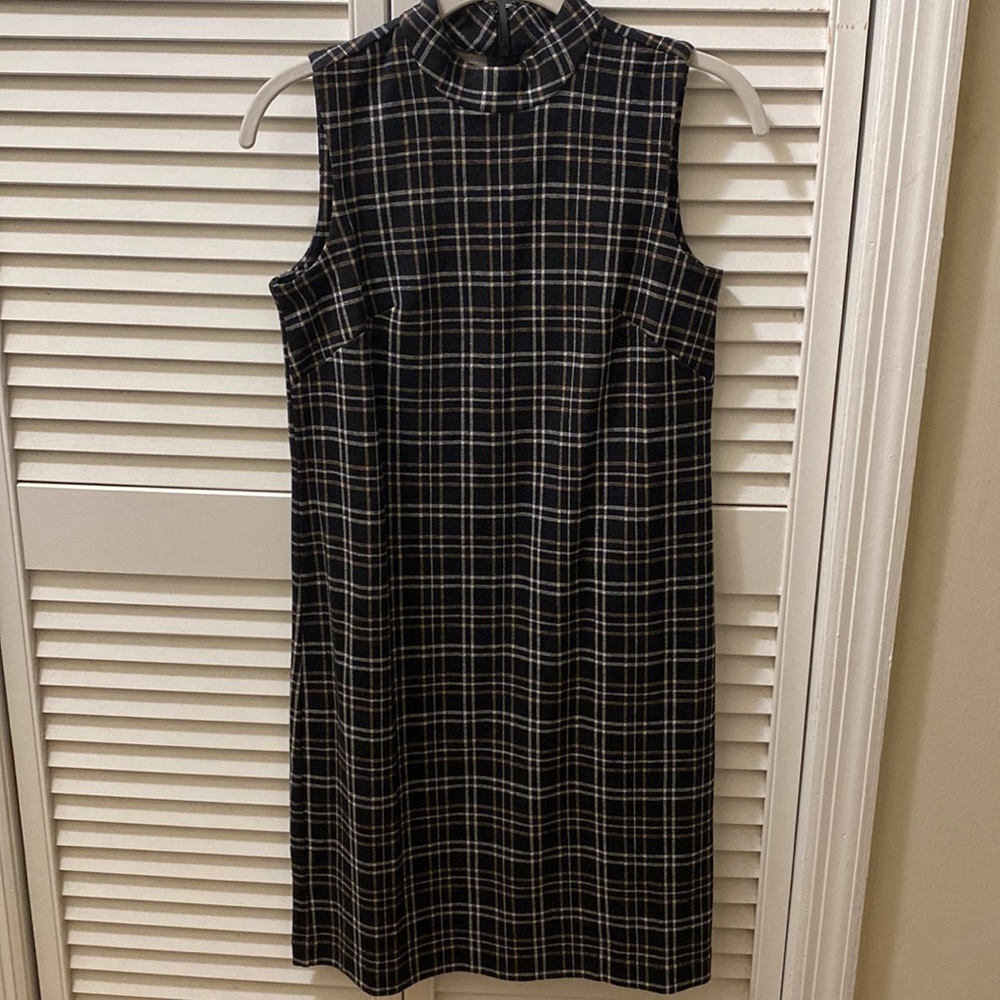 NWT Ann Taylor mock neck shift dress